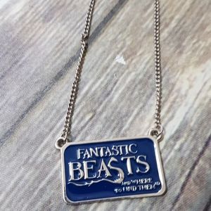 Fantastic Beasts and Where to find them necklace